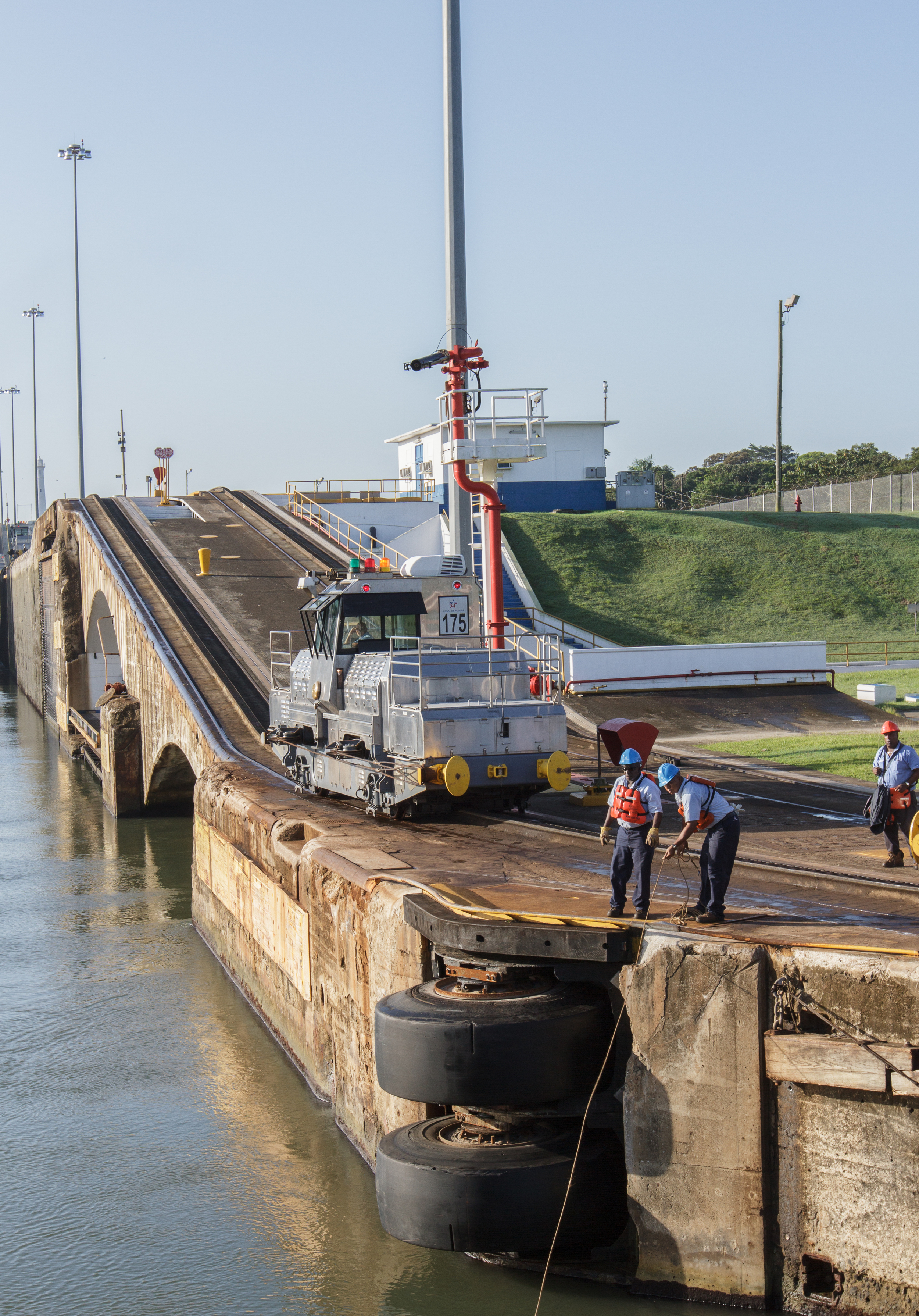 PanamaCanal_RAL5006_14.jpg