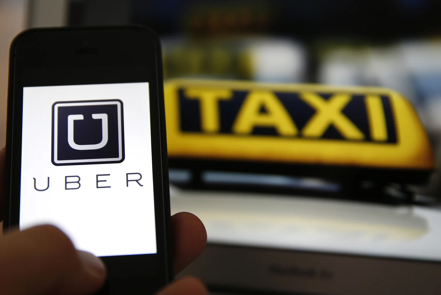 Uber: a game-changer in passenger transport in South Africa? — CCRED - A  leading university research group.