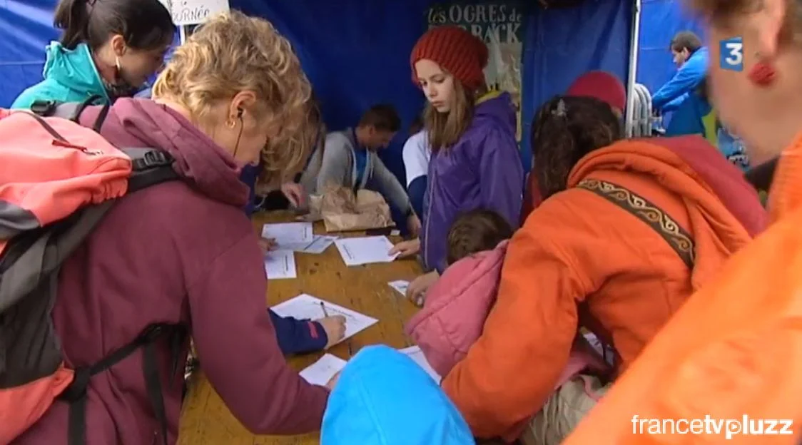 1 940 signatures récoltées sur place le 29 mai