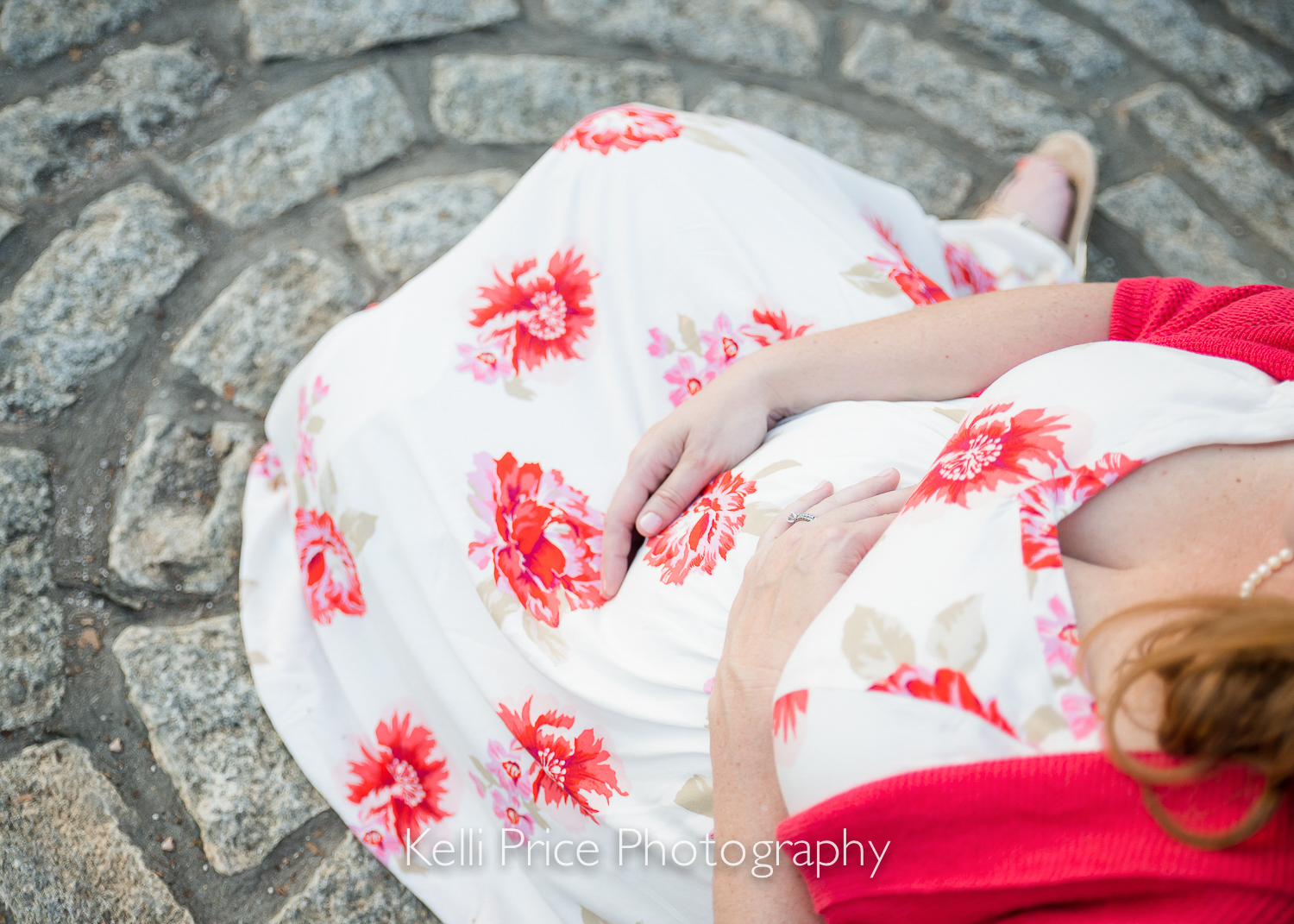 Baby Bump - Atlanta Maternity Photo Session - Historic Oakland Cemetery, GA