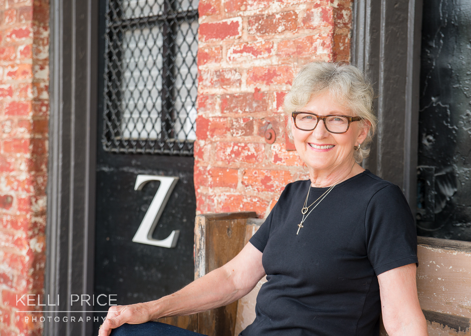 Cathy outside her studio, Studio Z. Click on the image to learn more about Cathy.