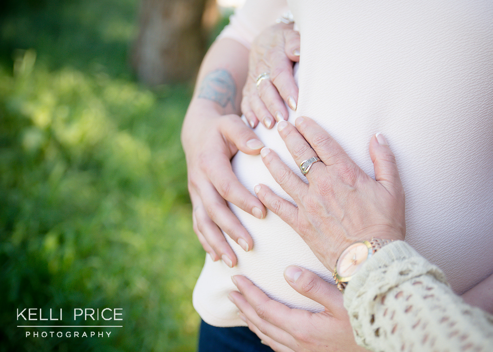 JohnstonMaternity3KelliPricePhotography_WalnutCreekCalifornia.jpg