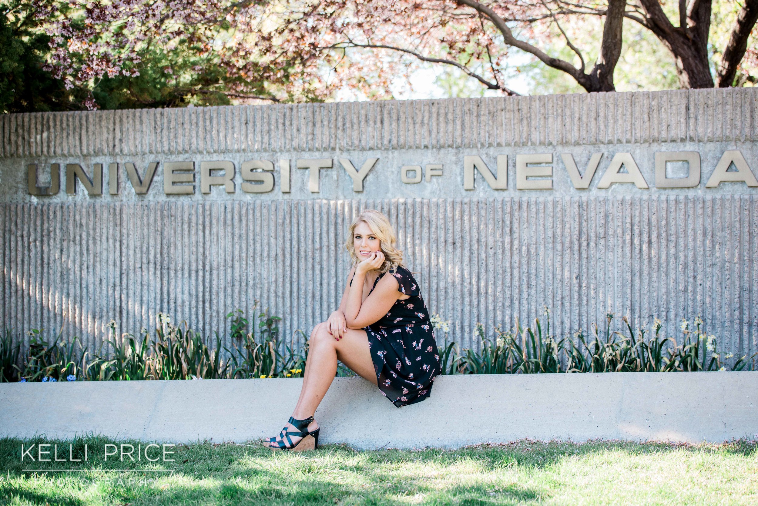 CollegeGraduationUNR21_KelliPricePhotography_RenoNevada_March2016.jpg