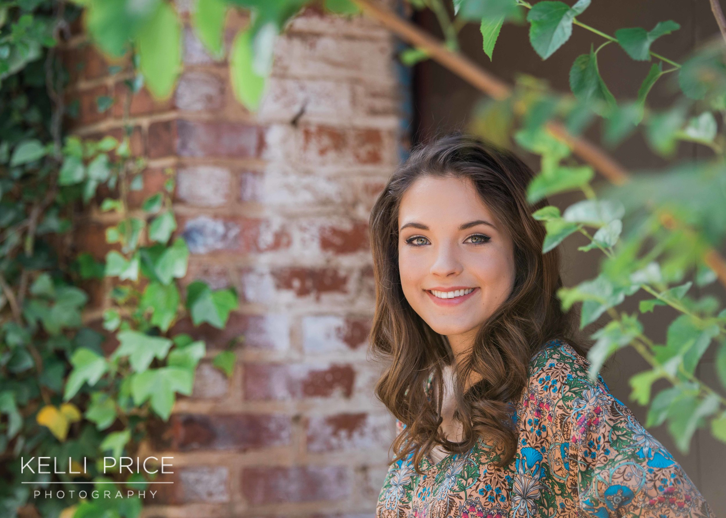 SeniorGraduation2_KelliPricePhotography_TheGoatFarmATL_April2016.jpg