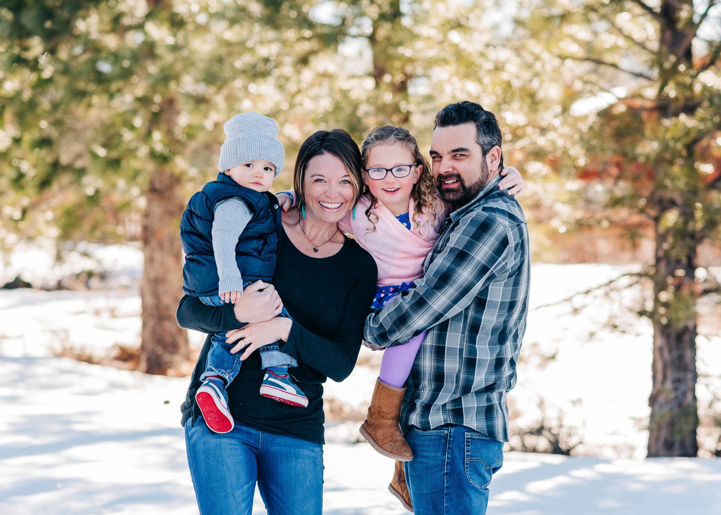 Snowy Family Sessions | Lifestyle Photographer in the Reno/Tahoe Area ...