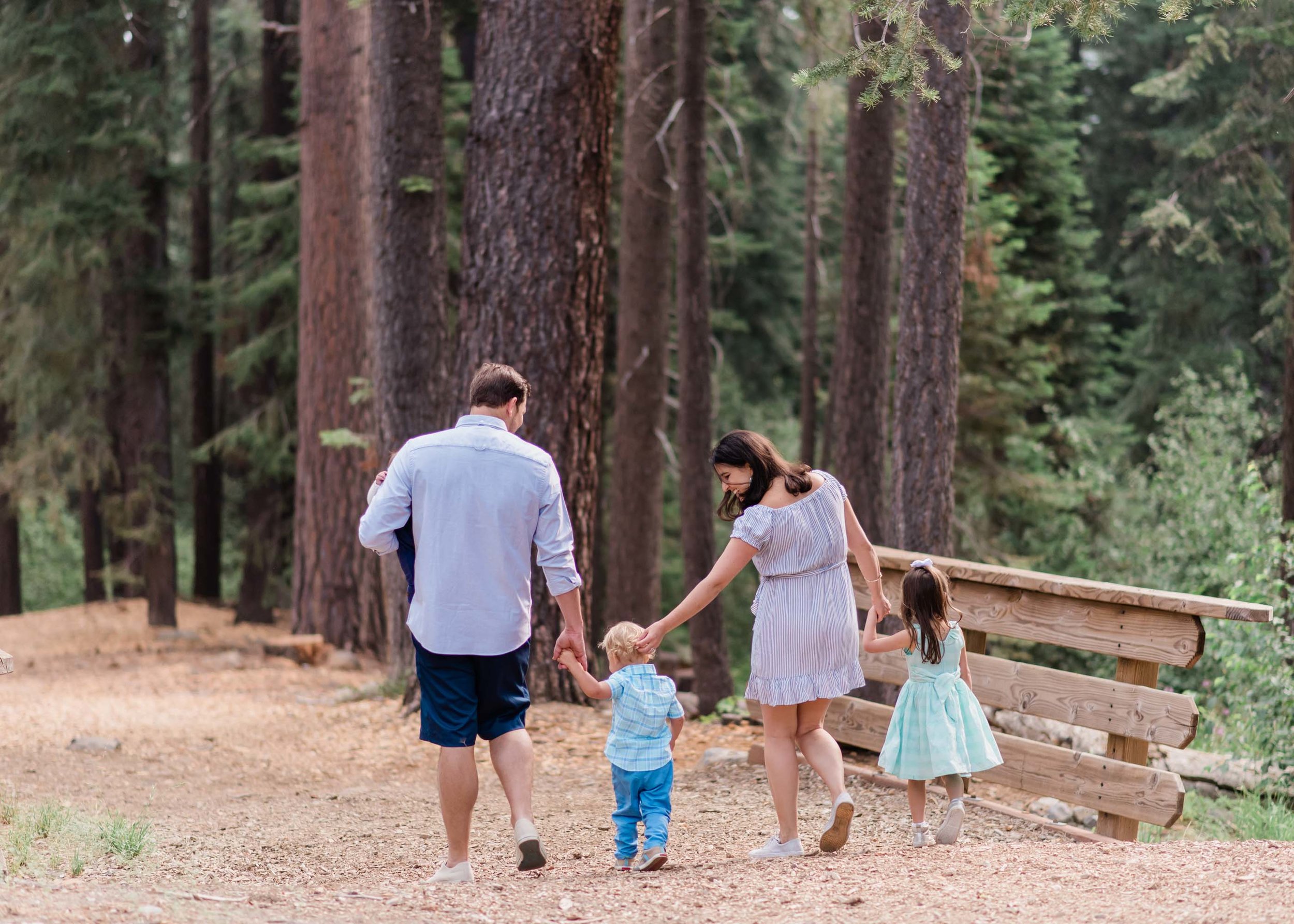 FamilyReunion22_KelliPricePhotography_NorthstarTruckeeCA2018.jpg