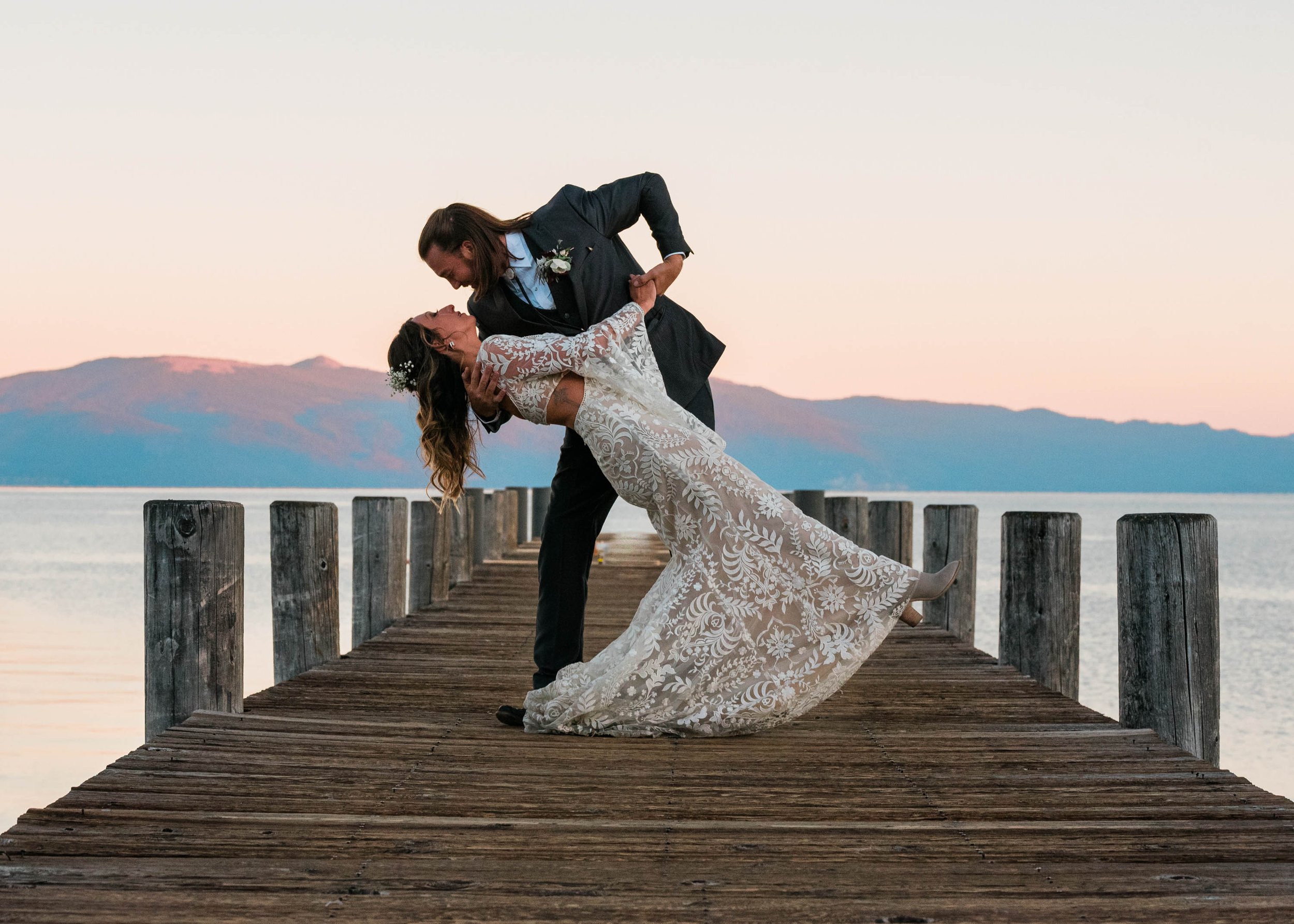 TahoeWedding13_KelliPricePhotography_TahoeNationalBrewingCompanyCAOctober2021.jpg