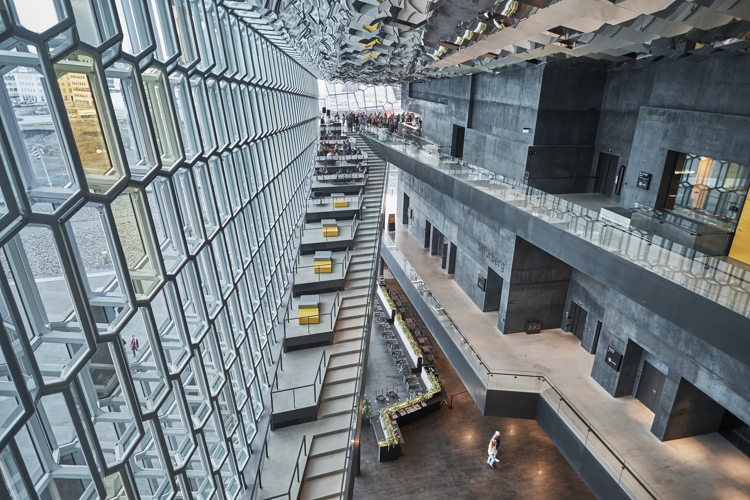 Harpa 4