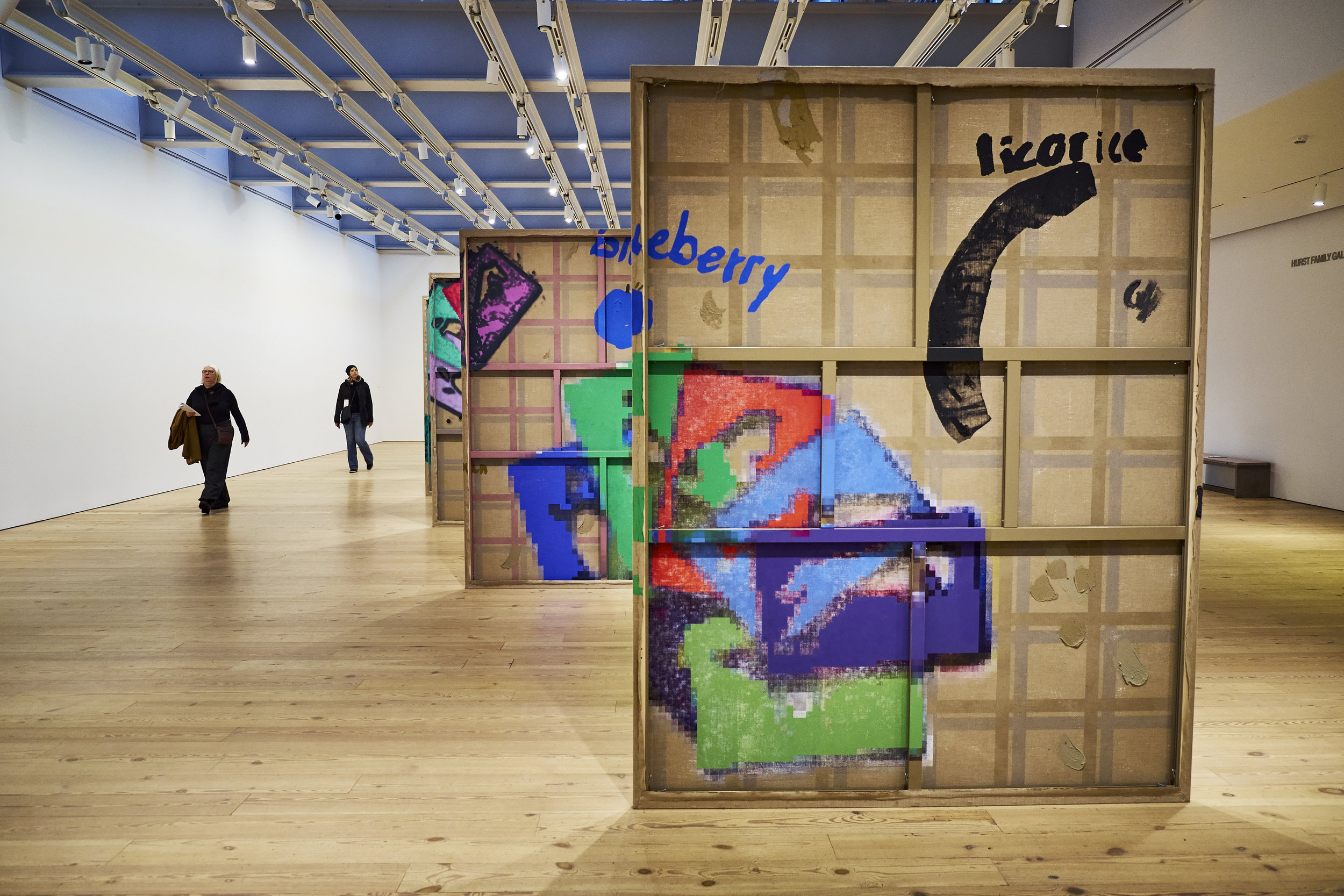 Laura Owens, Untitled, 2015, Acrylic, oil, and Flashe on linen with powder coated aluminum strainer, 5 panels, each 108 x 84 inches