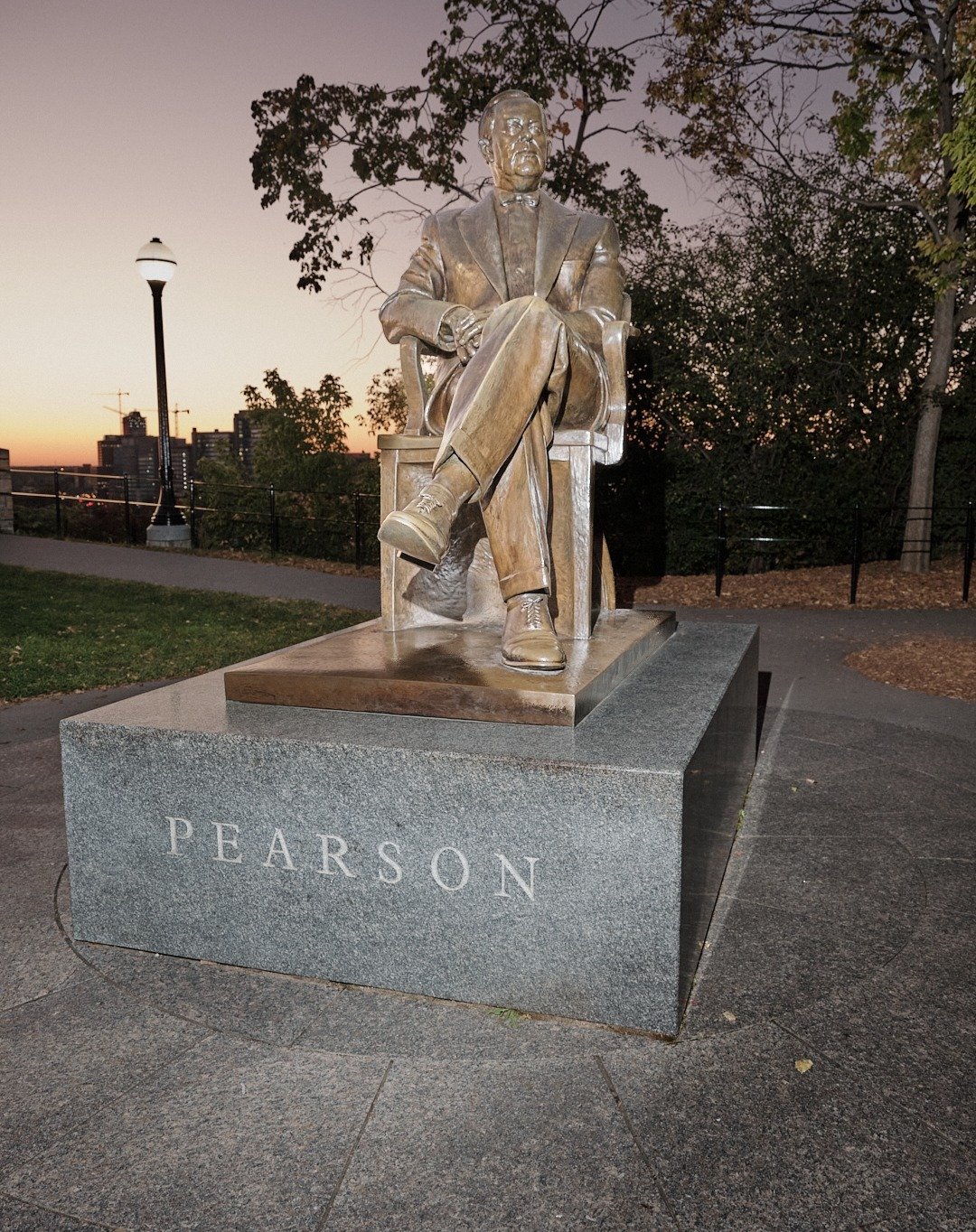 Lester B. in the gloaming.

#parliament #parliamenthill #statue #lesterbpearson #primeminister #ottawa #ottawalife #institution #institutions #politics #politicians
