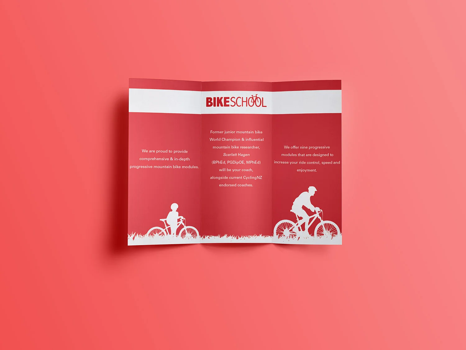 02-Trifold-Mockup-In_web.jpg
