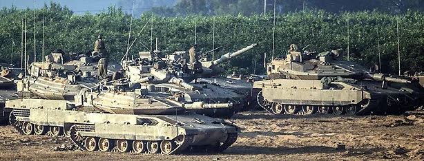 Israel Defense Force Tanks on the Gaza border