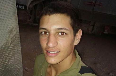 Sargeant Dor Deri, 18