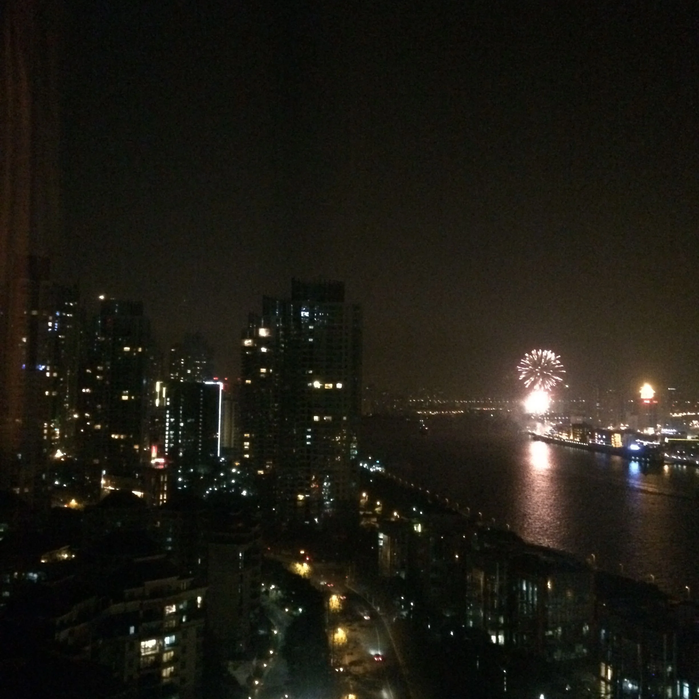 shanghai_new_years_fireworks.jpg