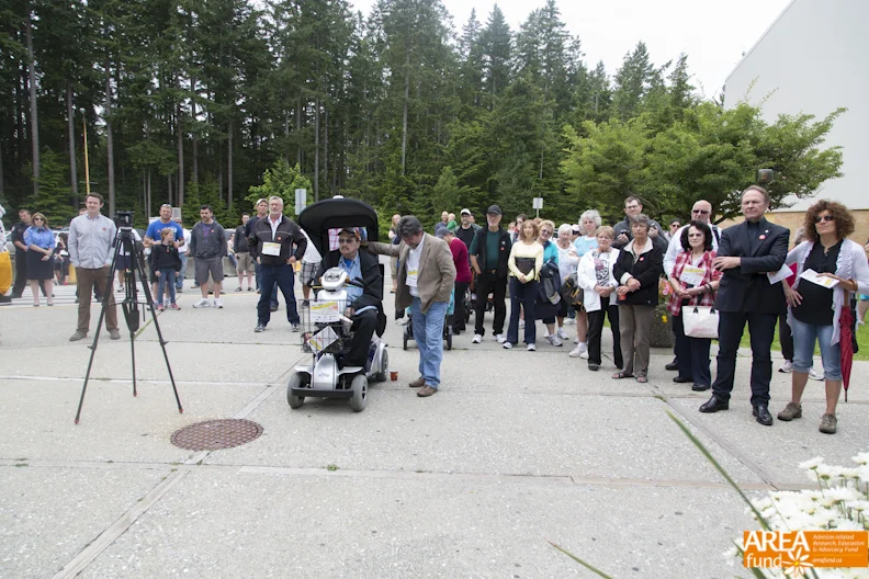 2013_AREAFund_WalkForTruth_X3C4267.jpg