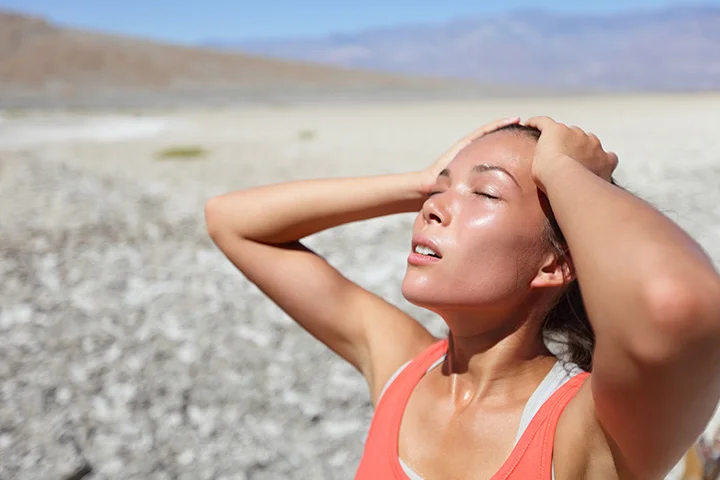 Pinch and see: signs of dehydration