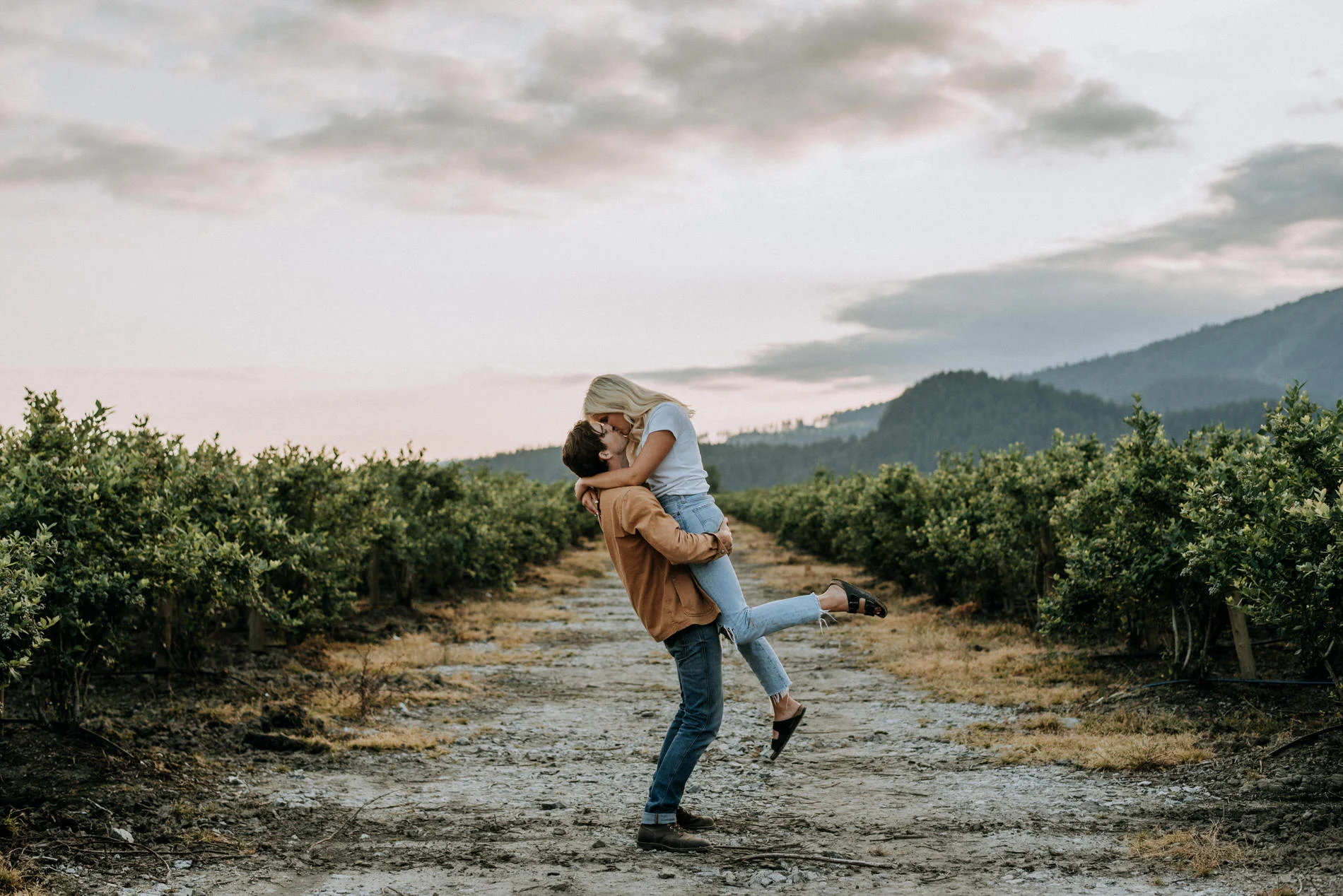 80-pitt-lake-maple-ridge-engagement-session-mattbrynne-7071.jpg