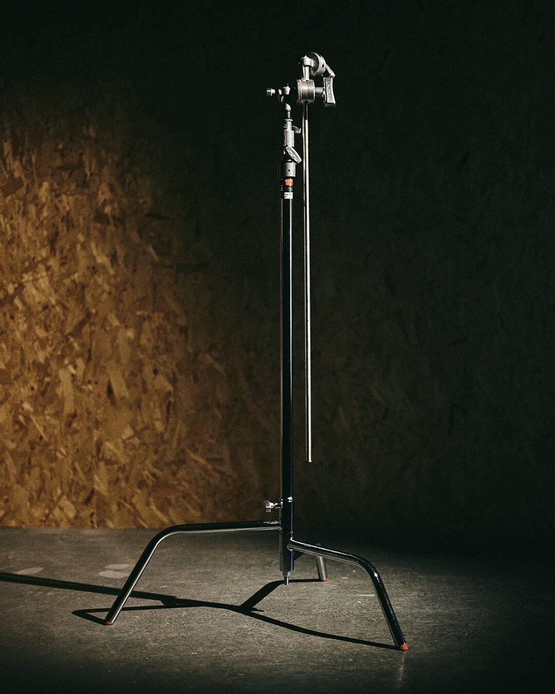 Oh, the humble C Stand. This unassuming, seemingly simple stand may not be the most exciting piece of kit to talk about - however, at Pro Studio Hire we have a very deep appreciation for the Century Stand. There isn't a shoot that takes place in our 