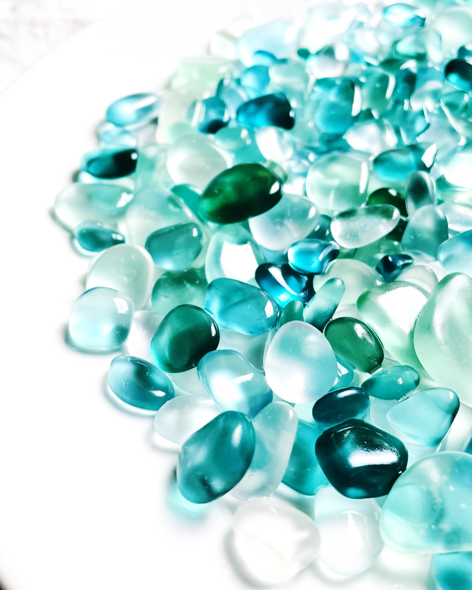 SEA GLASS PENDANTS — SEA AND GLASS