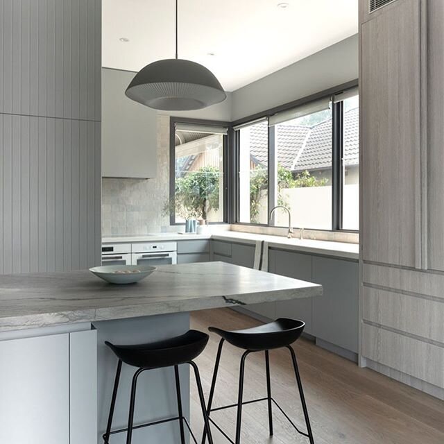 thank you @inresidencenz for featuring our fabulous collaboration on this beautiful Bronte home....what a very talented &amp; clever team @alicekerrisonid @sreuss @milldesignandjoinery @yorkbuilding @theenglishtapwarecompany 🙏🏻🙏🏻🙌🏻🙌🏻