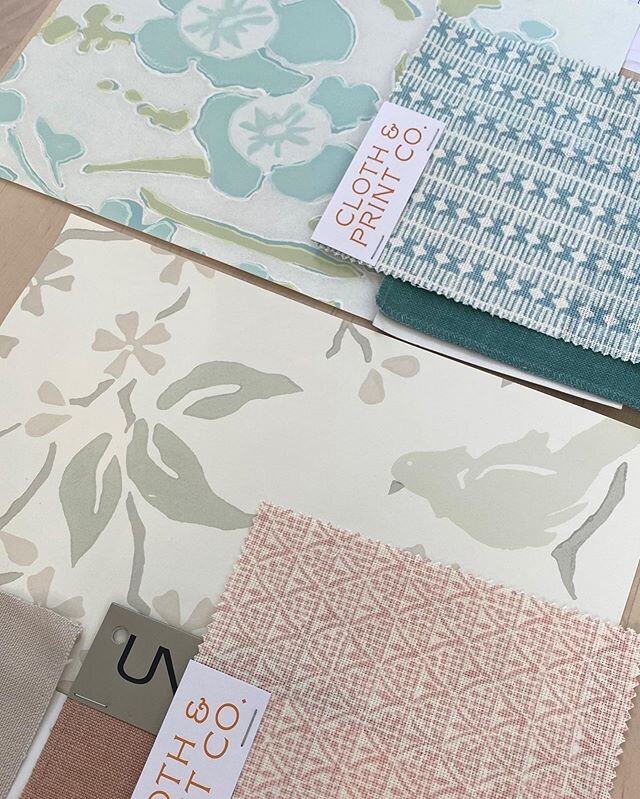 going all out pretty for 2 little girls 🤍 @ascraft_textiles @cloth_print_co @galbraithandpaul @unique_fabrics #bedrooms