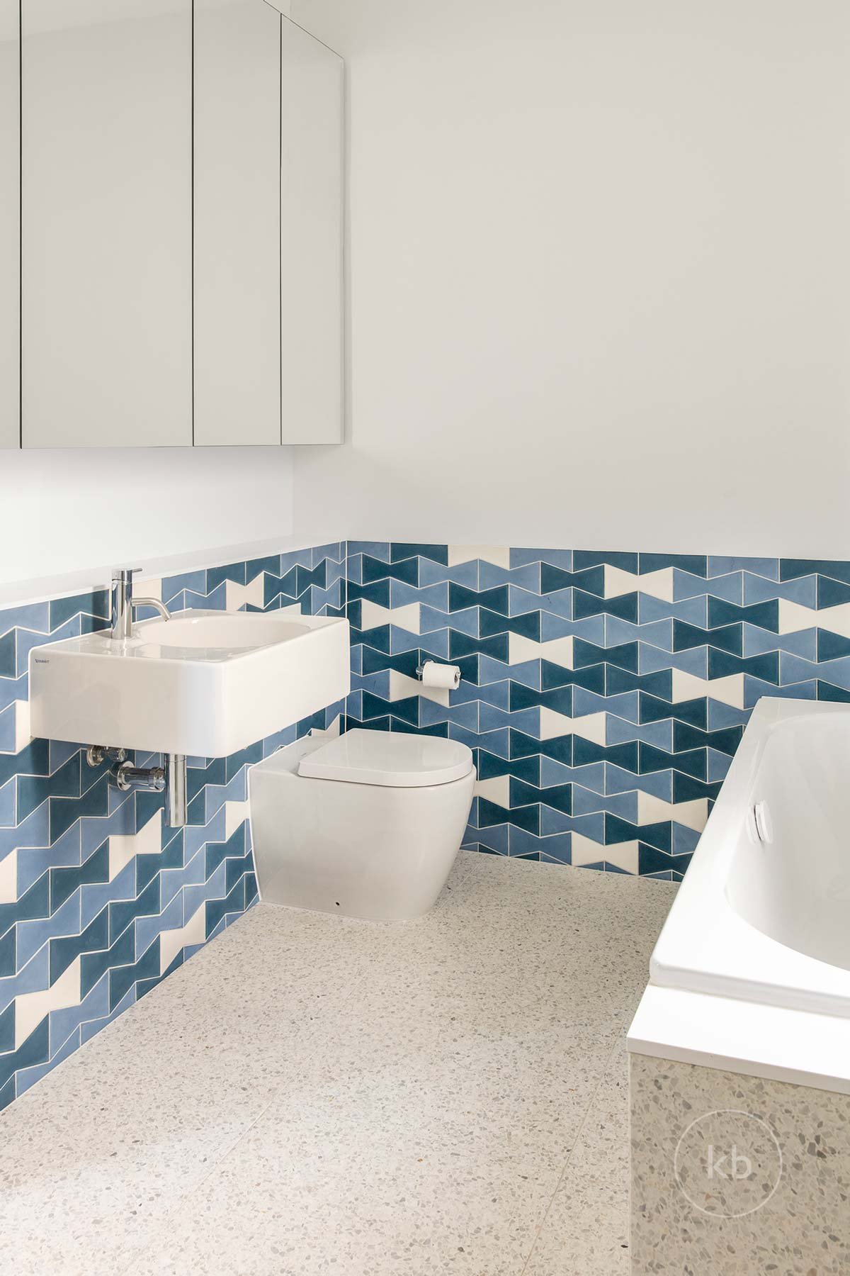© Kate Bell Interior Architecture & Design Sydney Bronte Beach House Bathroom 02.jpg