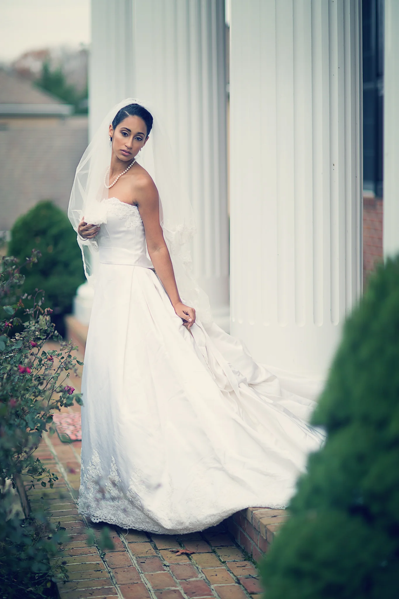 Dri.Bride.Pillar-1.jpg