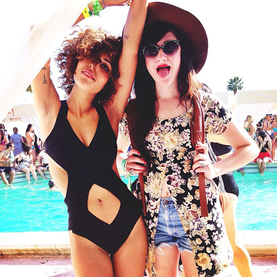 e0e88c82a61a11e2b2a722000aaa0952_7