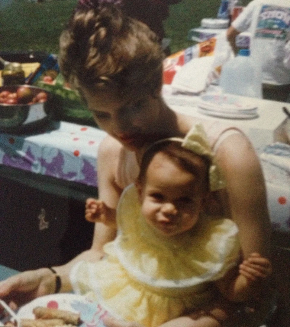 mom-1st-birthday-profresh-style