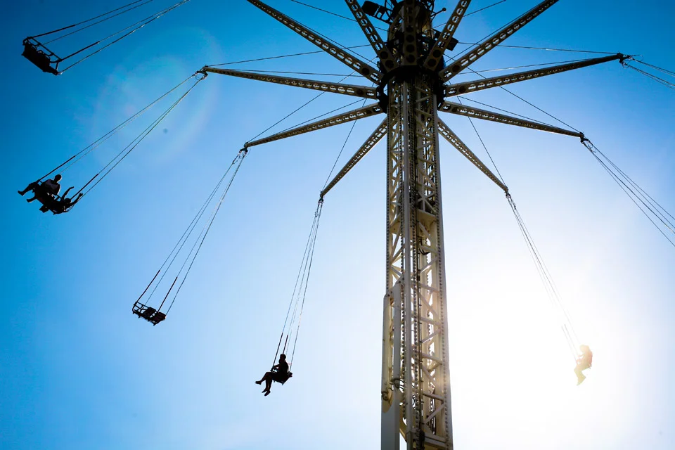 profresh-style-christina-topacio-birthday-26th-party-coney-island-vacation-party-with-friends-nyc-fashion-blogger-9