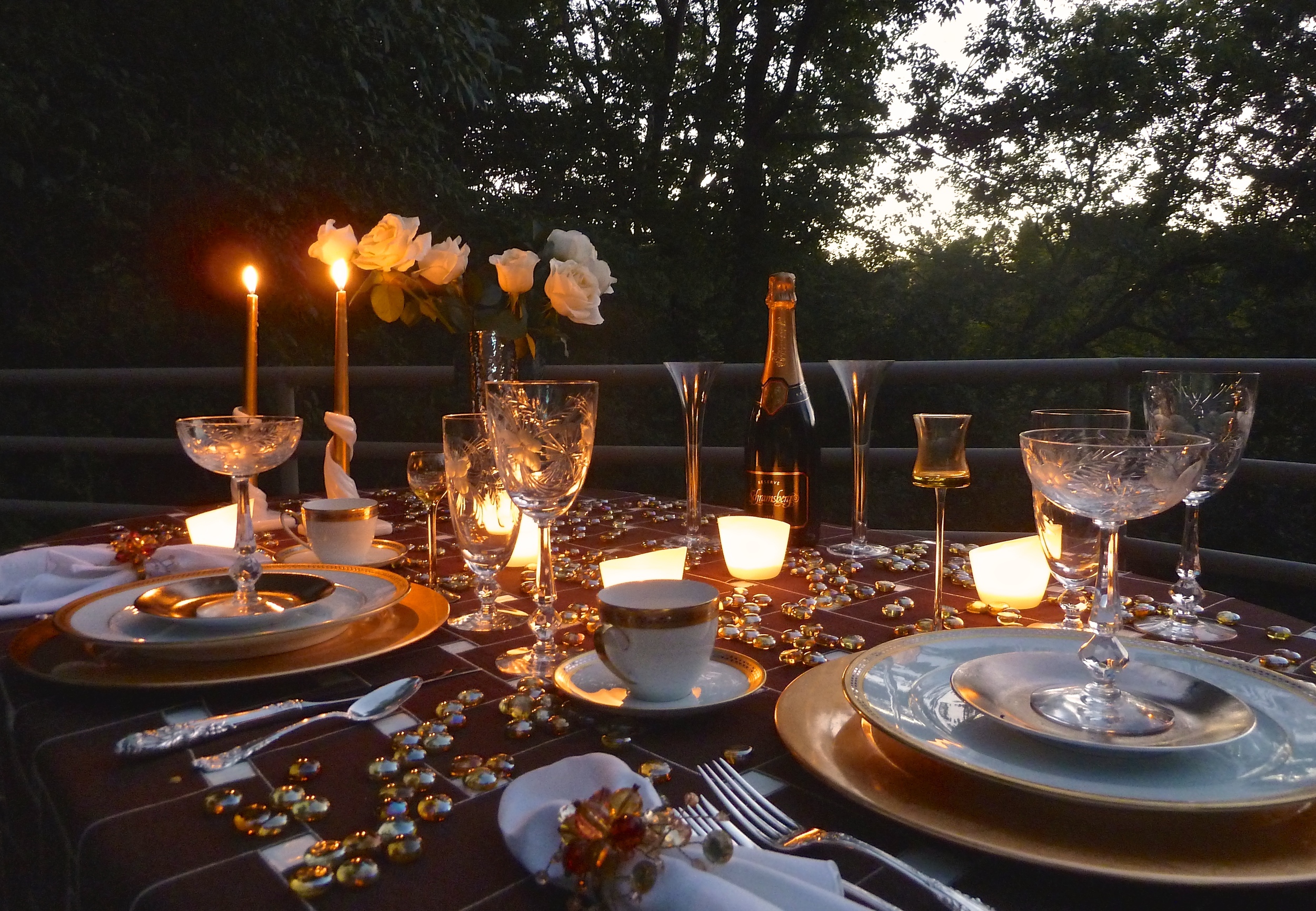 Romantic Sunset Table
