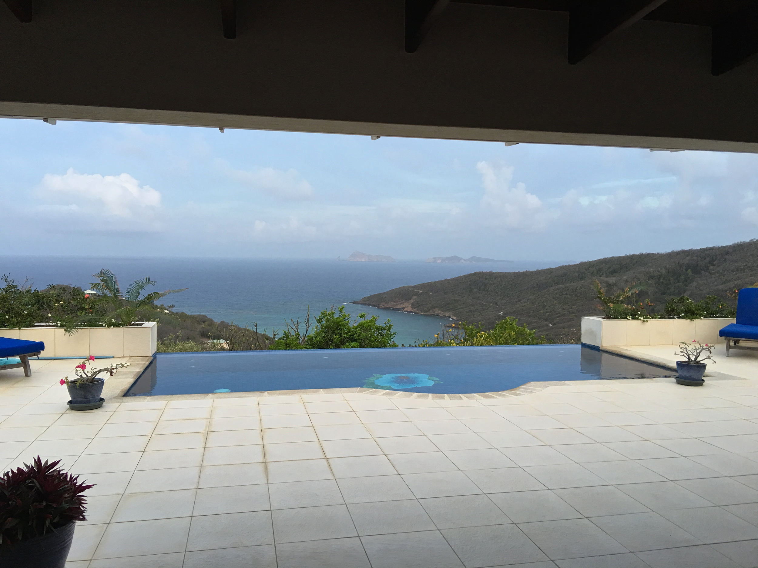 teri_bequia_house_spiritedtable_photo05.jpg