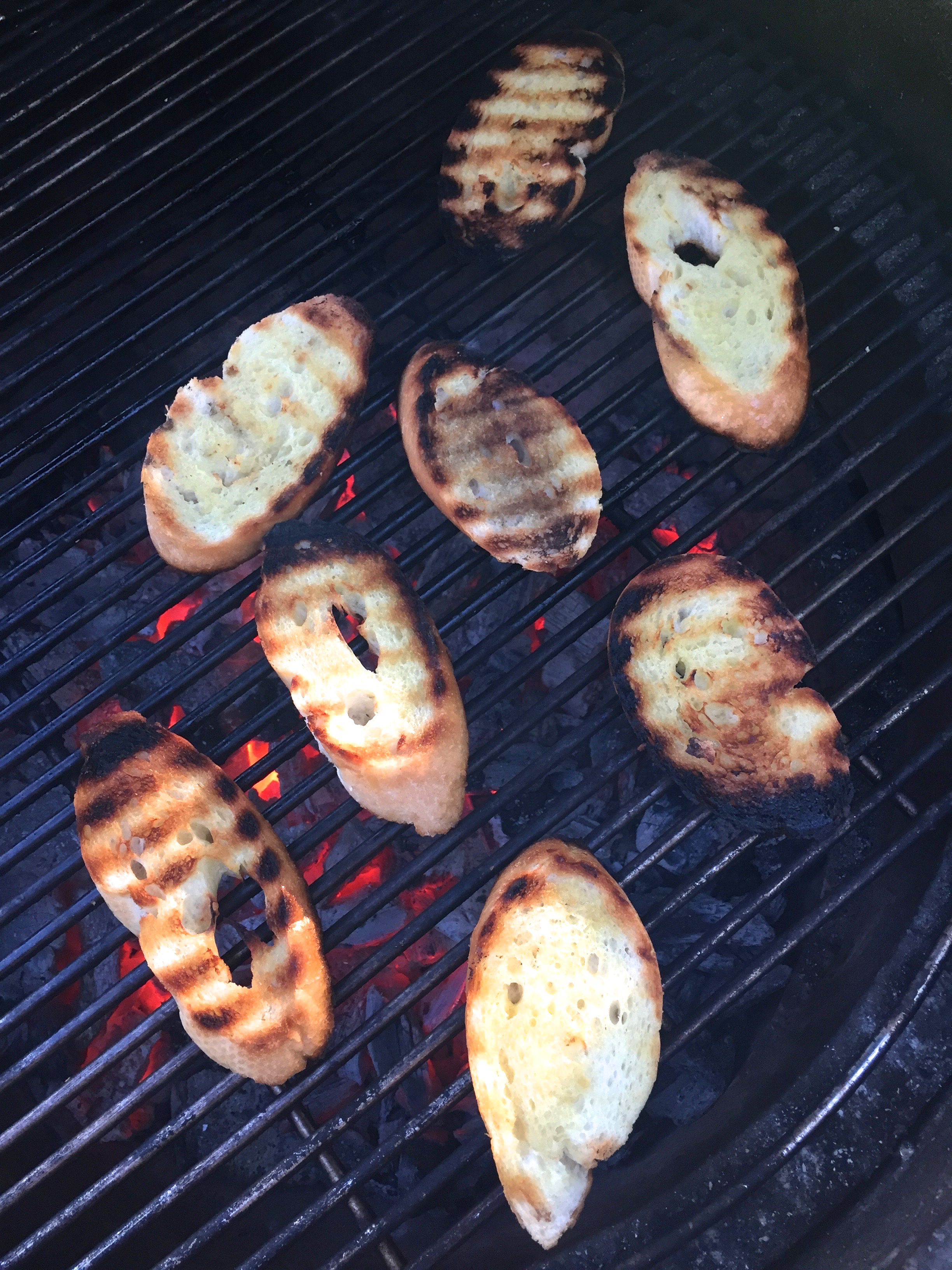 ross_avocadocrostini_grilling_spiritedtable_photo.2.jpg