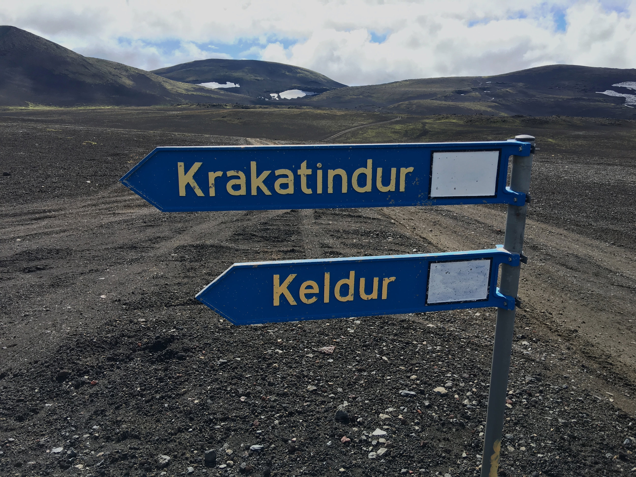 Teri_Iceland_pt2_hikes_lakes_spiritedtable_photo07.jpg