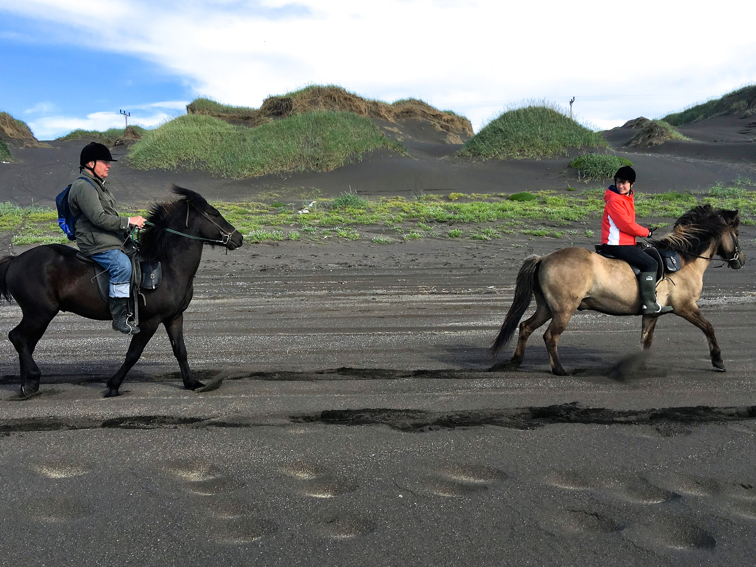 teri_horsebackriding_Iceland_spiritedtable_photo6.jpg