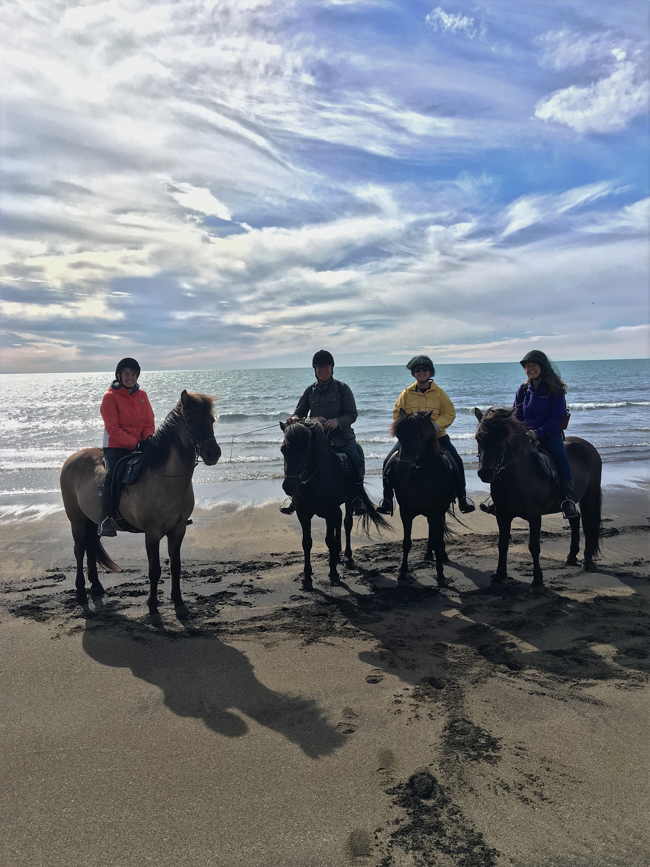 teri_horsebackriding+_Iceland_spiritedtable_photo2.jpg