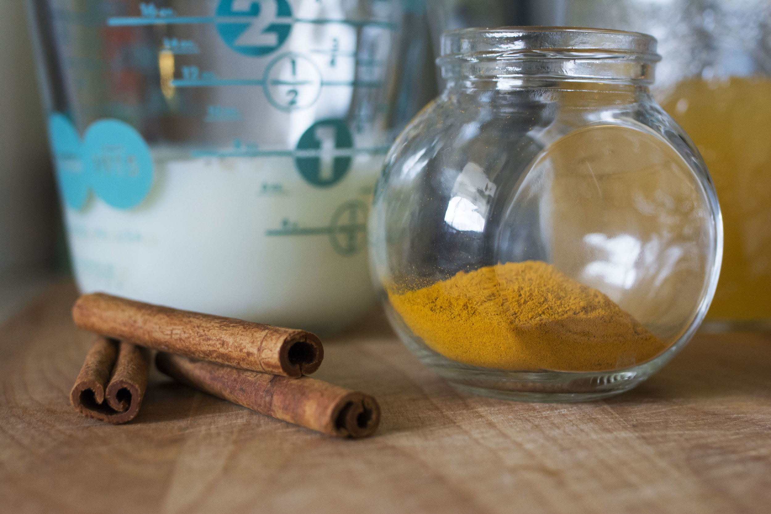 kristine_tumeric_drink_spiritedtable_photo.jpg