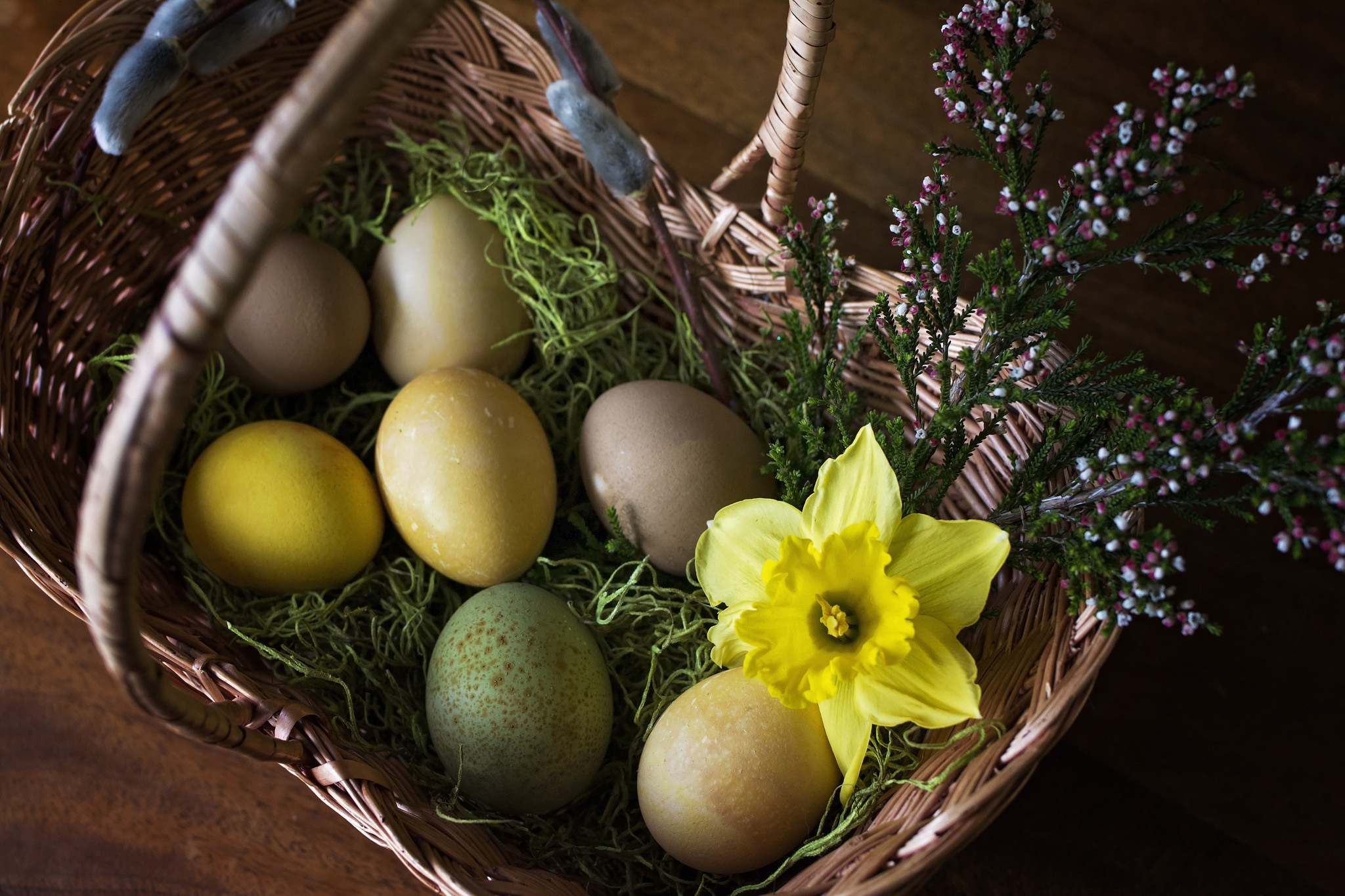 Kristine_eggs_Easter_flowers_spiritedtable_photo10.jpg