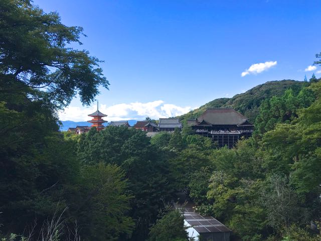 teri_japan_Kyoto_Kiyomizudera_spiritedtable_photo01.jpg