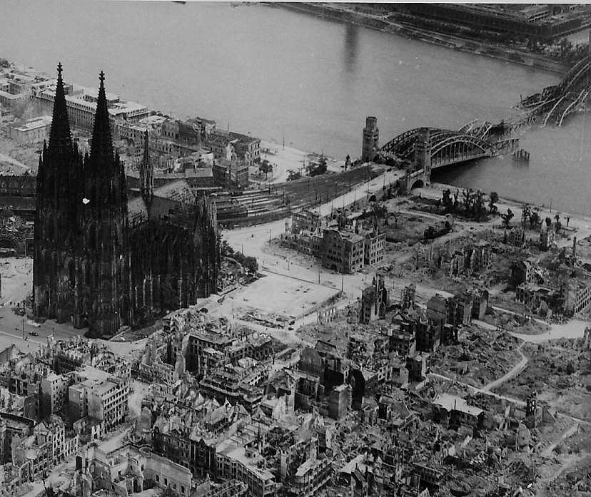 cologne-cathedral-wwii.jpg