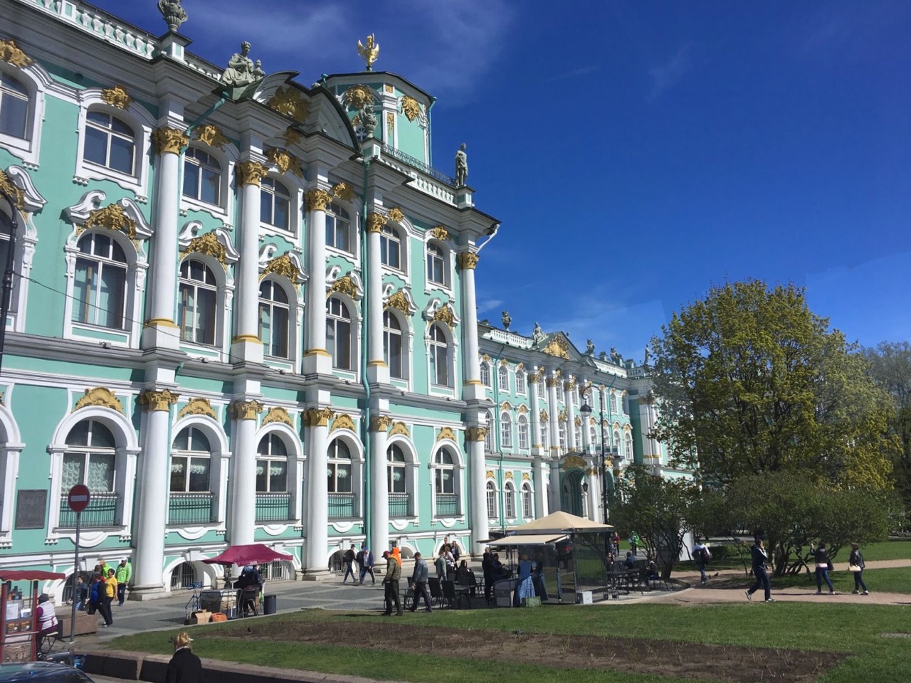 teri_st.petersburg_museums_cathedrals_travel_spiritedtable24.jpg