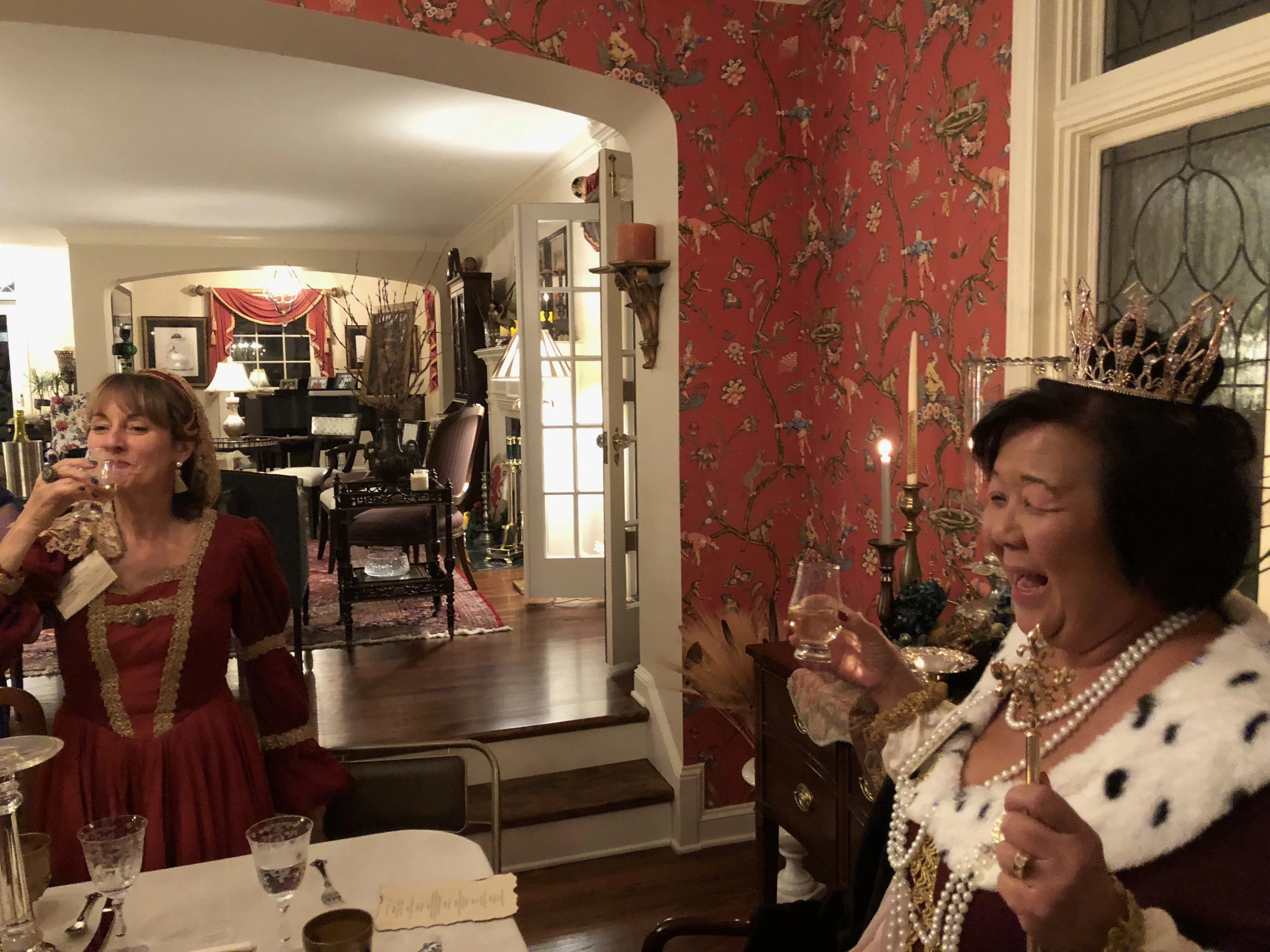 teri_medium_Laura_W3BookClub_OtherBoleynGirl_spiritedtable_photo17.jpg