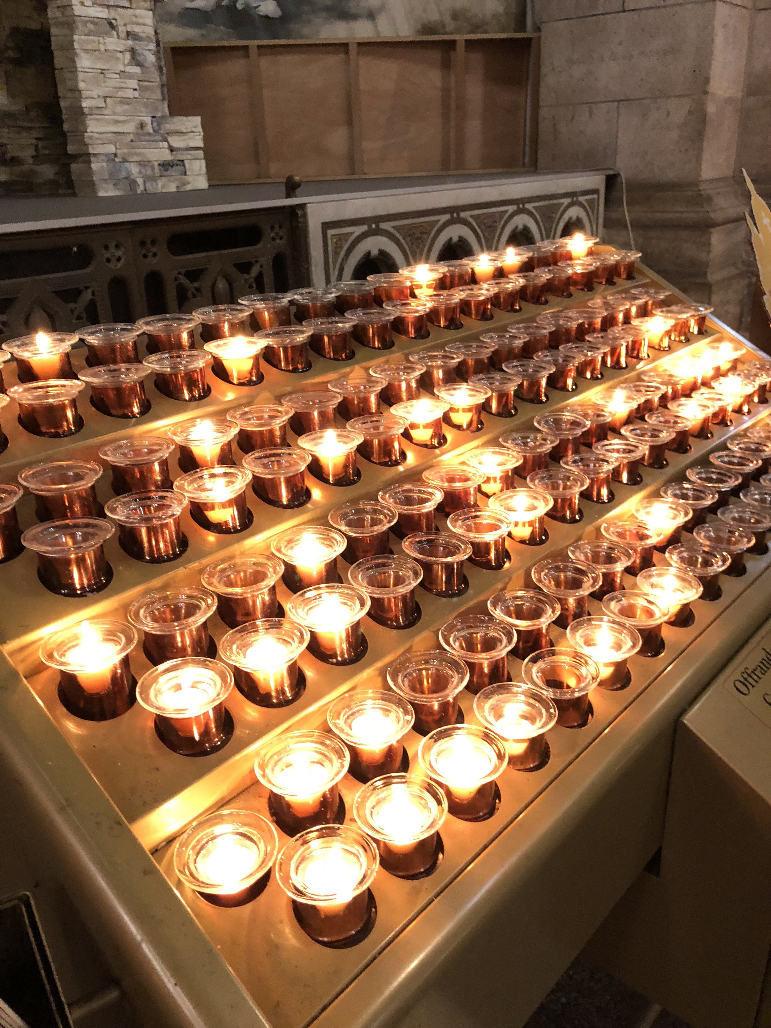 Teri_Paris_Montmarte_Halles_spiritedtable_photo25.jpg