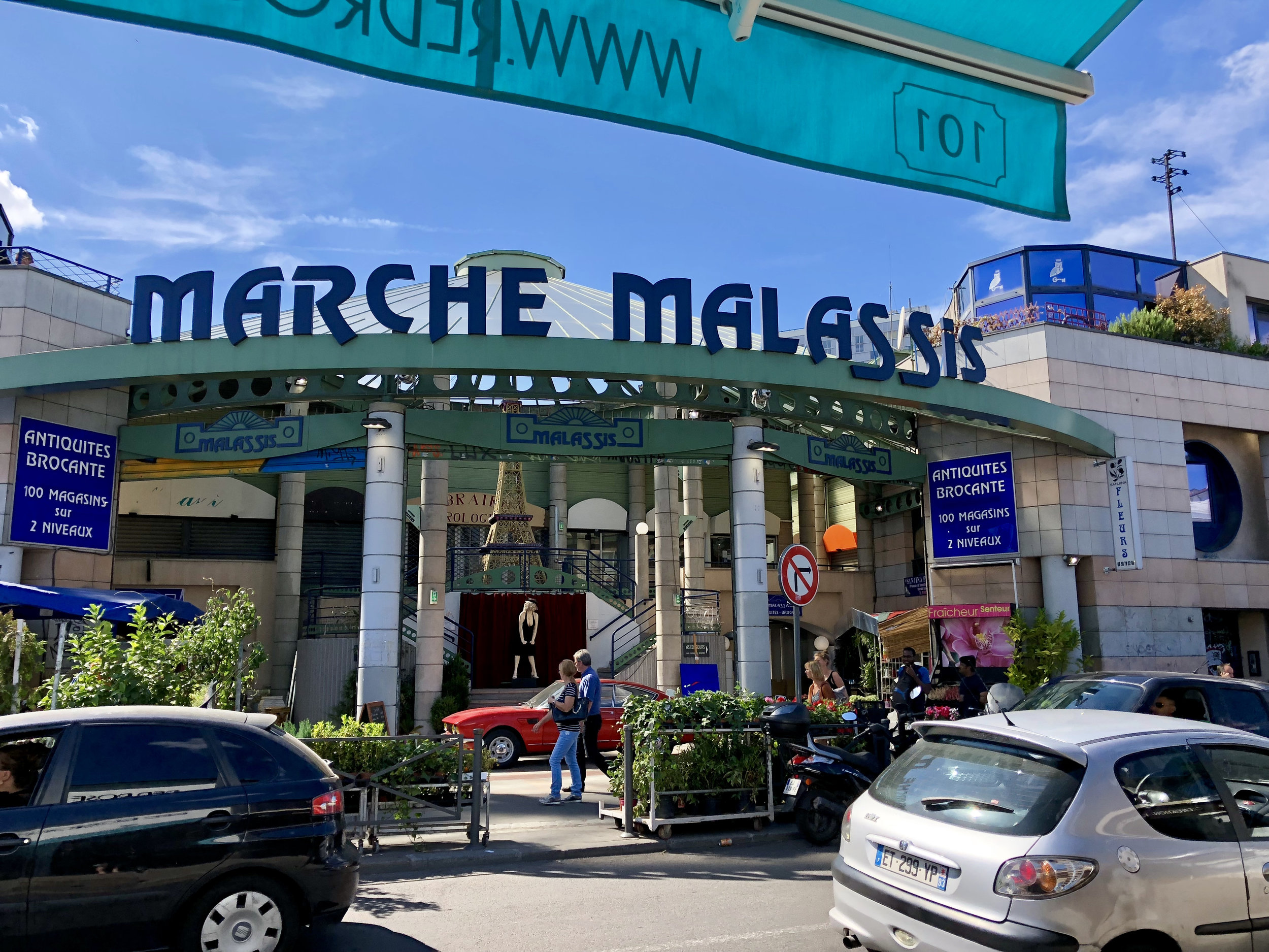 Teri_Paris_Montmarte_Halles_spiritedtable_photo13.jpg