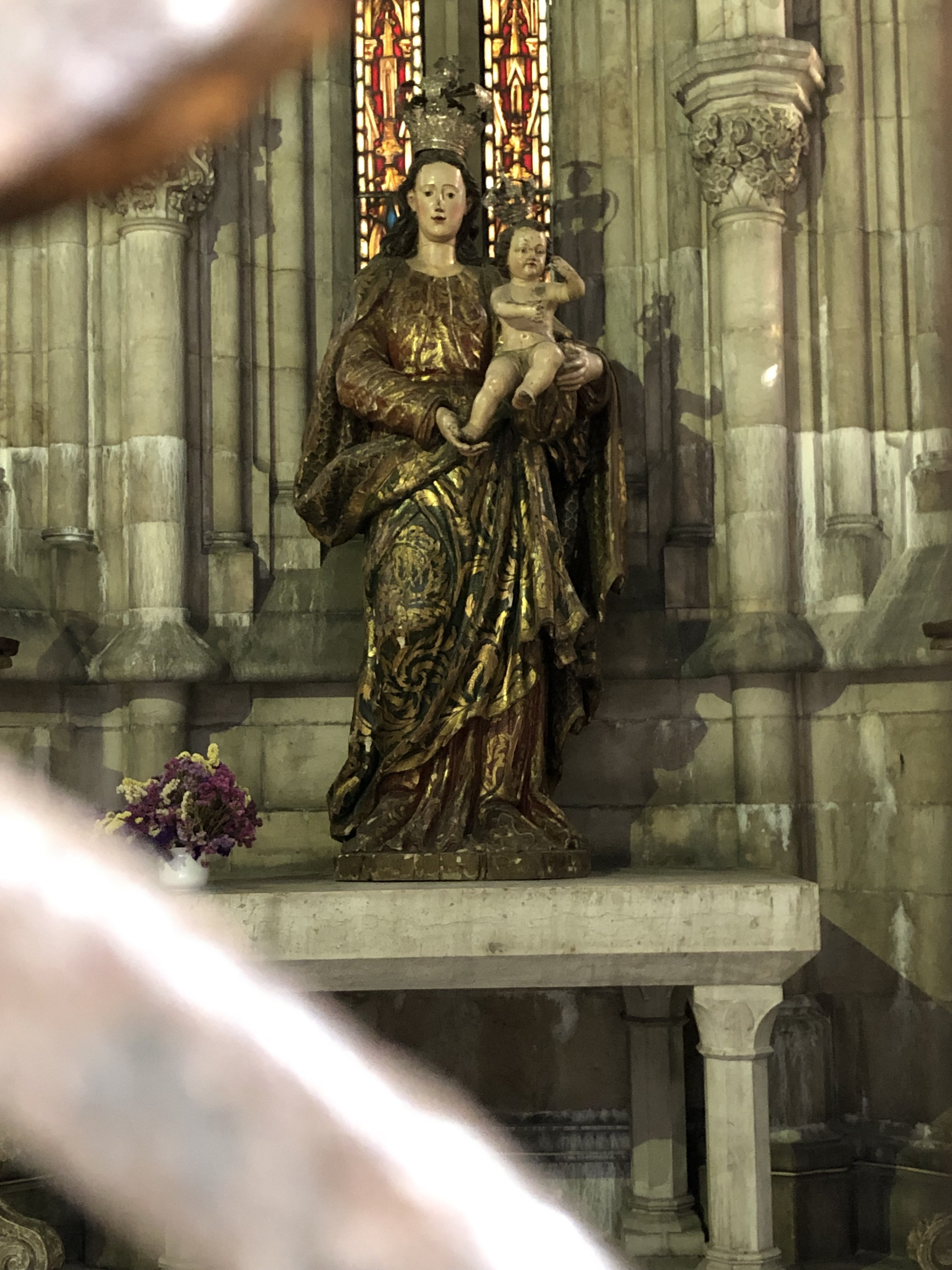 teri_lisbon_portugal_cathedral_spiritedtable_photo13.jpg