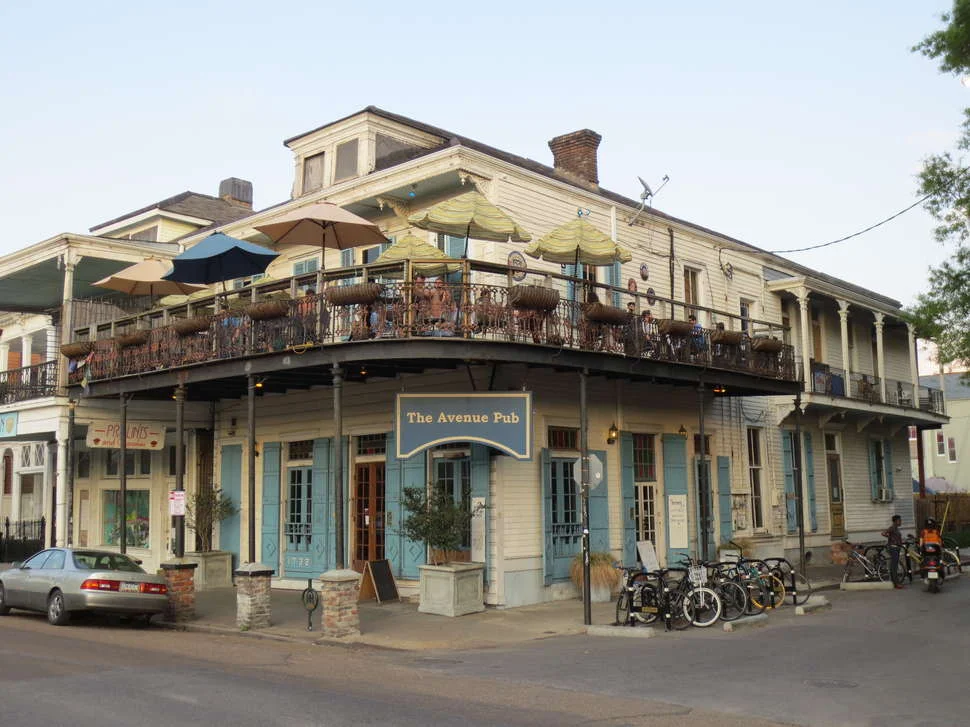 The Avenue Pub | Dave Infante/Thrillist