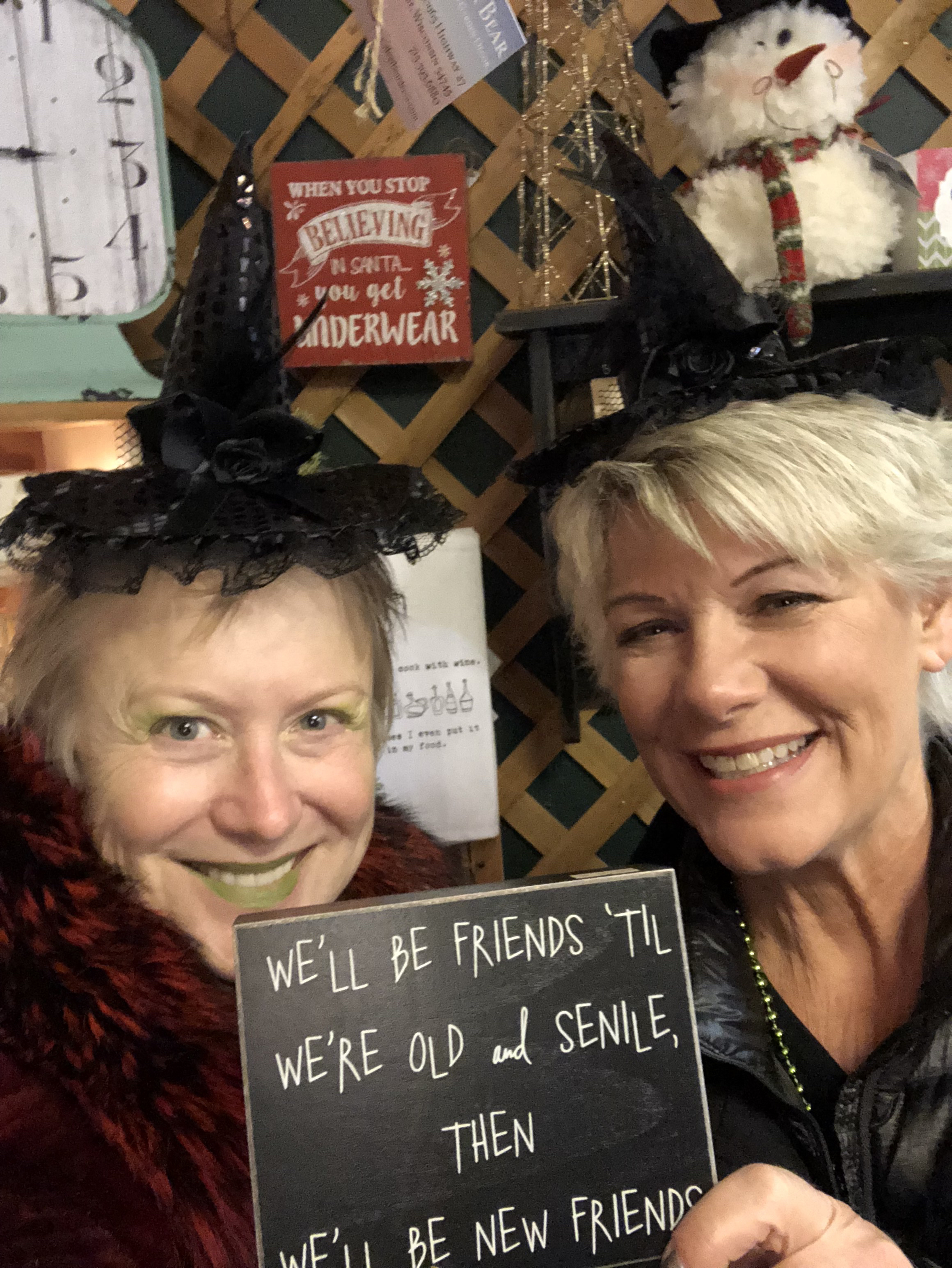 teri_w3bookclub_Wicked_spiritedtable25.jpg