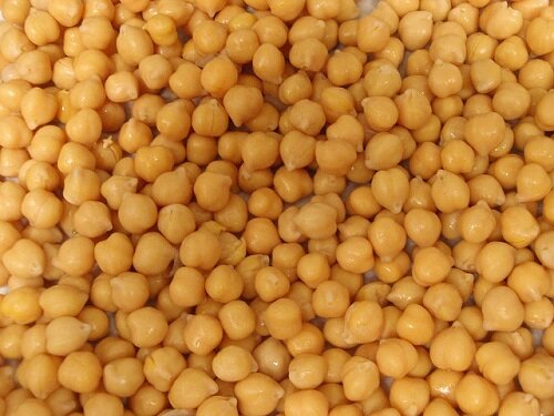 Difference-Between-Garbanzo-Beans-and-Chickpeas.jpg