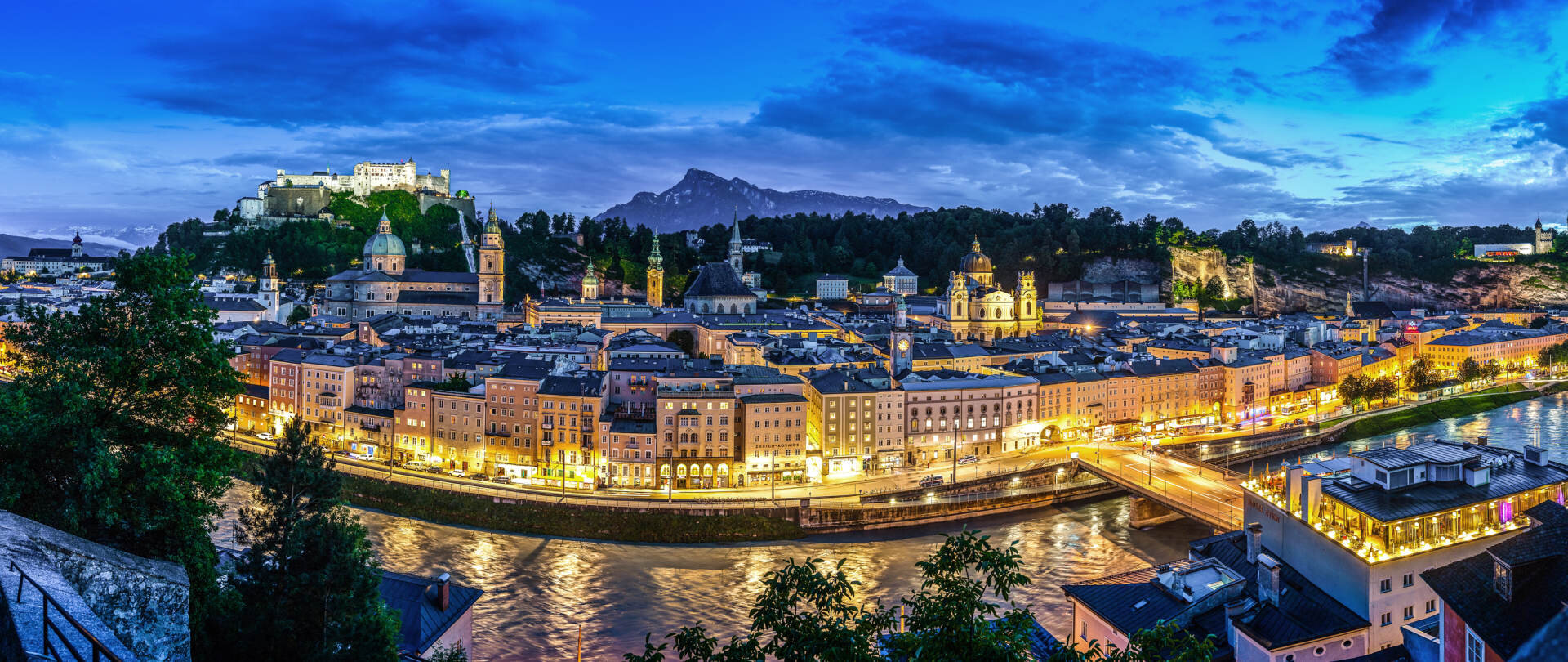 Salzburg_Panorama_bei_Nacht__c__Tourismus_Salzburg_GmbH.jpg