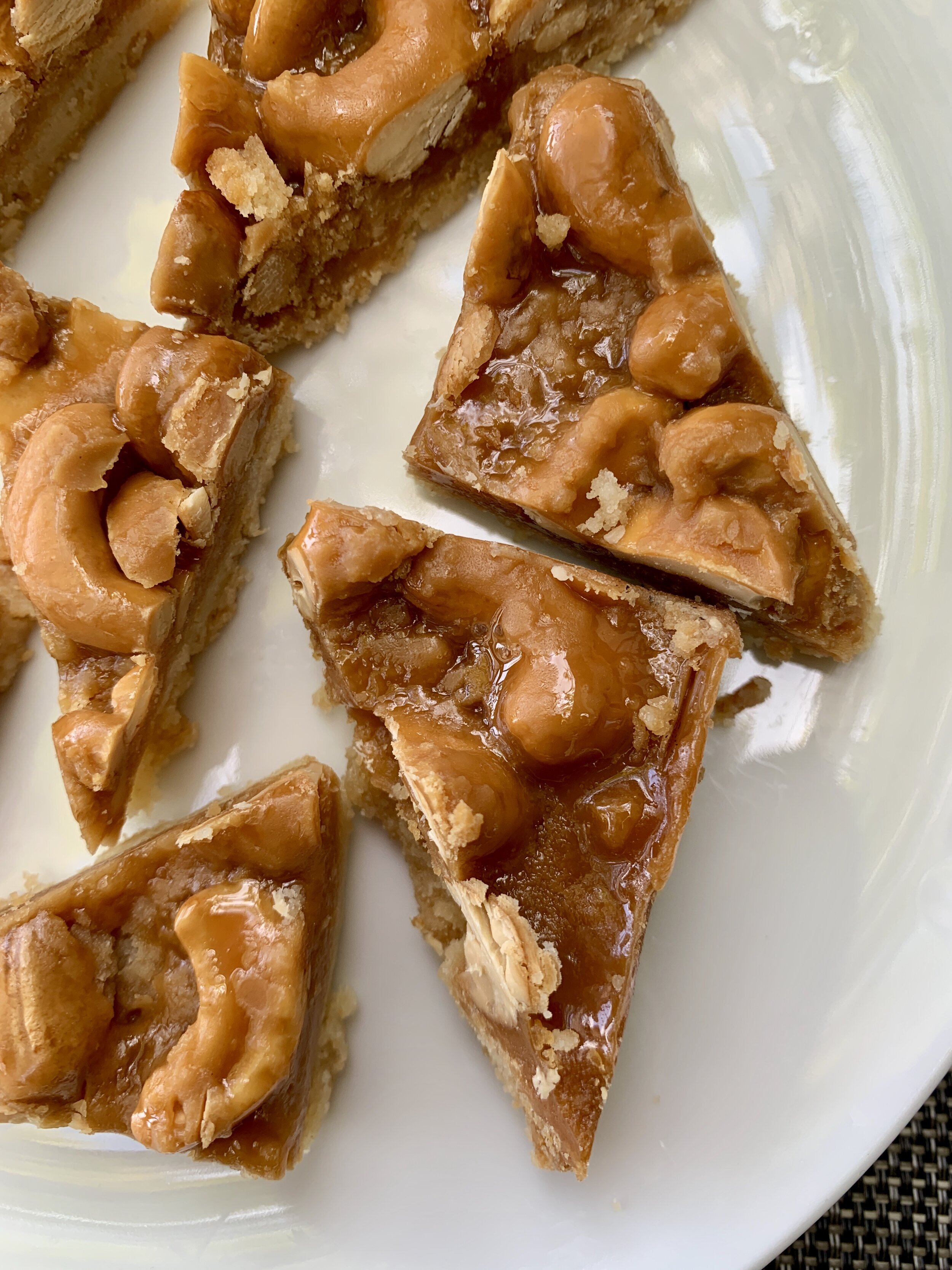 Caramel Cashew Bars